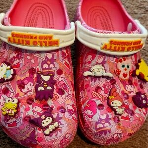 Womens crocs 7 hello kitty